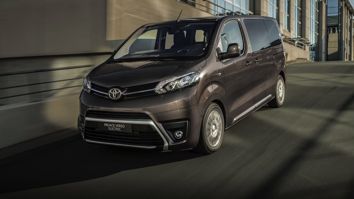 Toyota Proace là một trong những dòng xe 9 chỗ phổ biến