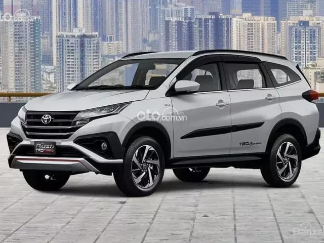 Toyota Rush 7 chỗ cũ đời 2018 giữ giá tốt, thể hiện sự bền bỉ của dòng xe