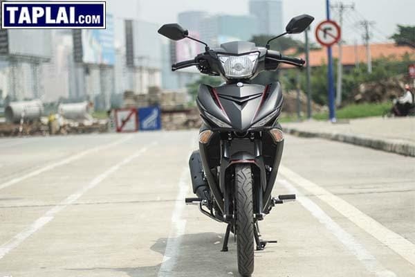 Trải nghiệm lái Exciter 150 đen nhám trên đường phố