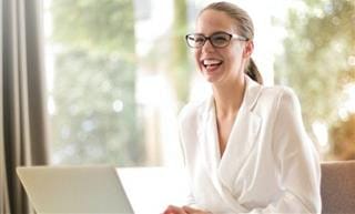 Tử vi tuổi Ất Mão ngày hôm nay dự báo may mắn trên mọi cung đường