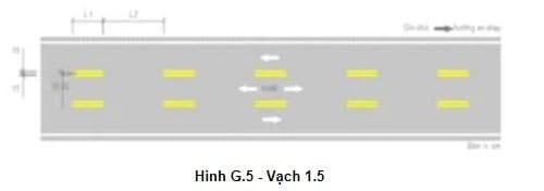 Vạch kẻ đường màu vàng xác định làn đường thay đổi hướng 1.5