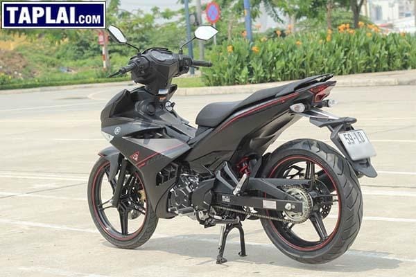 Vẻ ngoài ấn tượng của Exciter 150 đen nhám