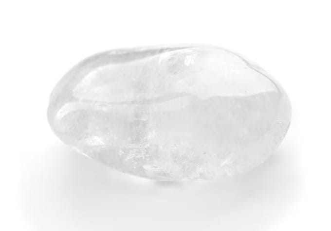Viên đá Topaz Trắng trong suốt, giúp xua tan căng thẳng và bảo vệ người sinh năm 1997 là mệnh gì khỏi bệnh tật.
