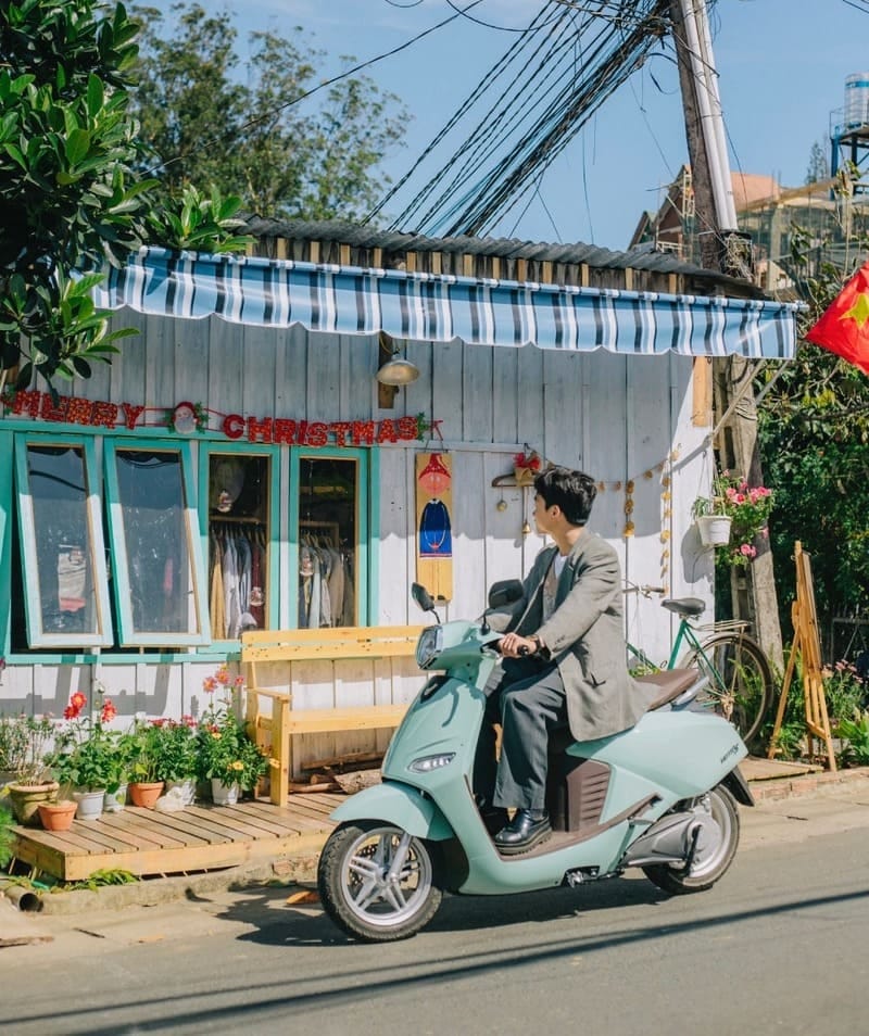 VinFast Vento S xe máy điện nhỏ gọn với thiết kế thời thượng