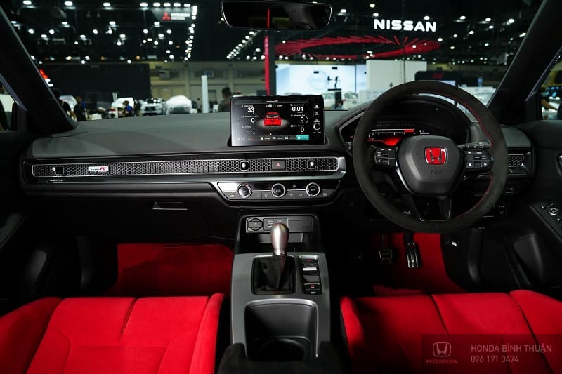 Vô lăng thể thao đa chức năng trên Honda Civic Type R 2023