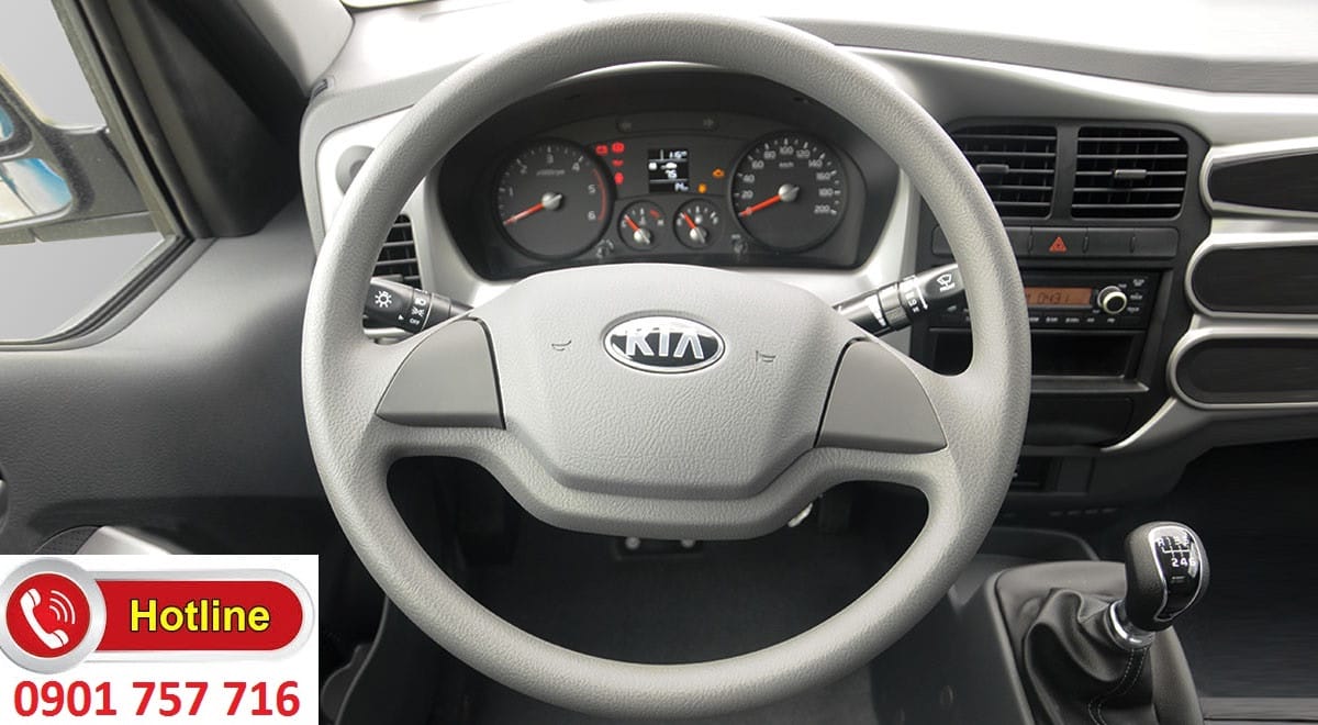 Vô lăng thiết kế hiện đại trên xe tải Kia 1 tấn 4 giá bao nhiêu