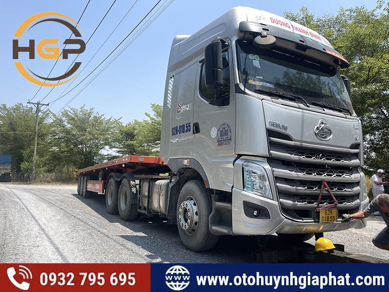 Xe đầu kéo Chenglong H7 420HP đã qua sử dụng, một lựa chọn xe tải cũ phổ biến tại Phú Yên