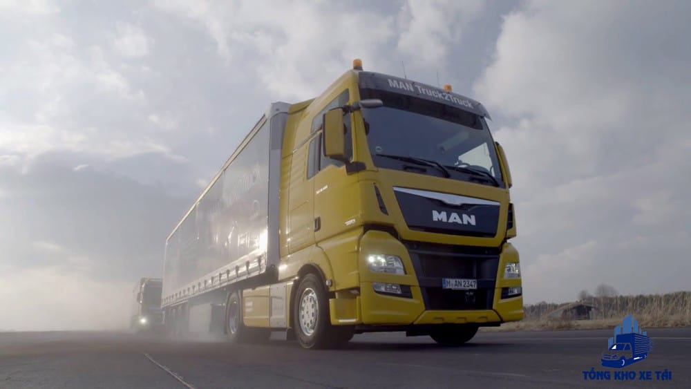 Xe đầu kéo MAN nhập khẩu từ Châu Âu