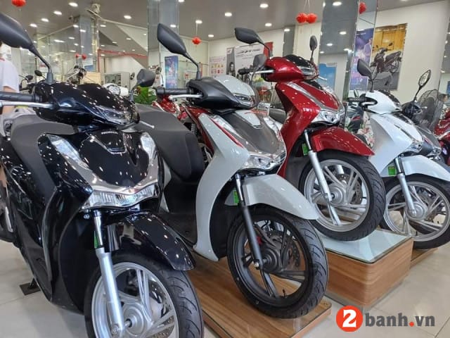 Xe Honda SH 2025 màu trắng sang trọng