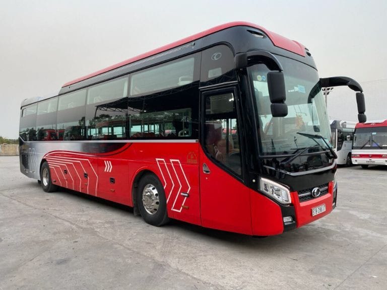 Xe khách Công Phượng được nhiều khách hàng tin dùng