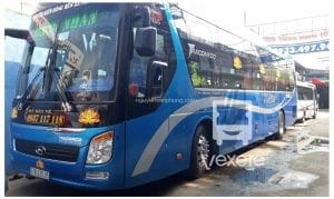 Xe khách Đăng Nhân Limousine hiện đại phục vụ hành khách Ninh Thuận