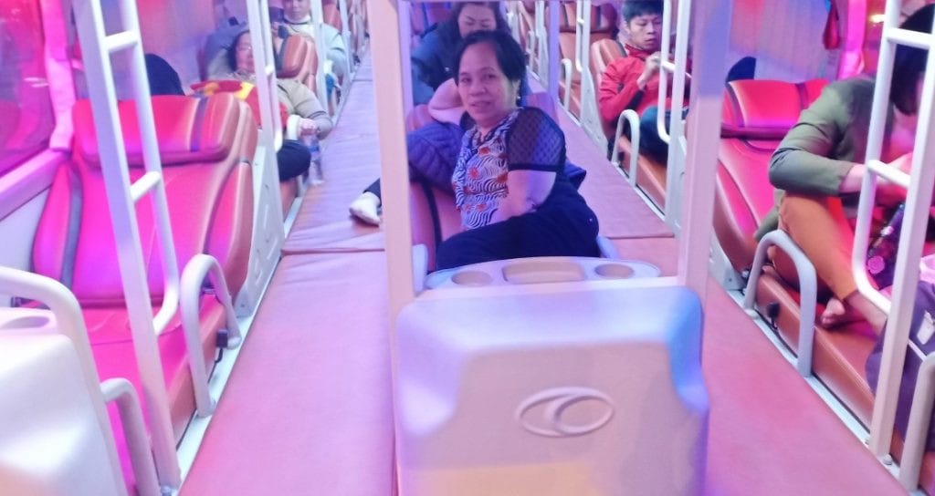 Xe khách Đạt Lam trên đường phục vụ hành trình liên tỉnh