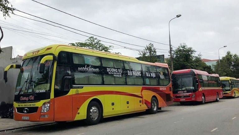 Xe khách Dương Vũ khởi hành đúng giờ từ bến xe Thượng Lý, đảm bảo lịch trình xe khách Hải Phòng Thanh Hóa