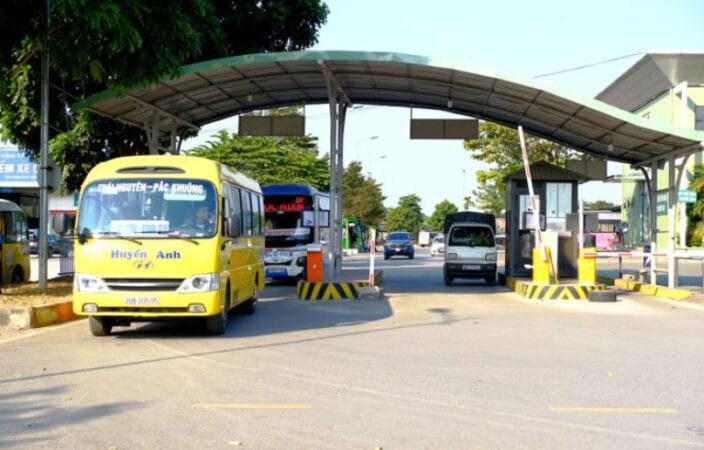 Xe khách khởi hành từ bến xe Mỹ Đình đi Thái Nguyên