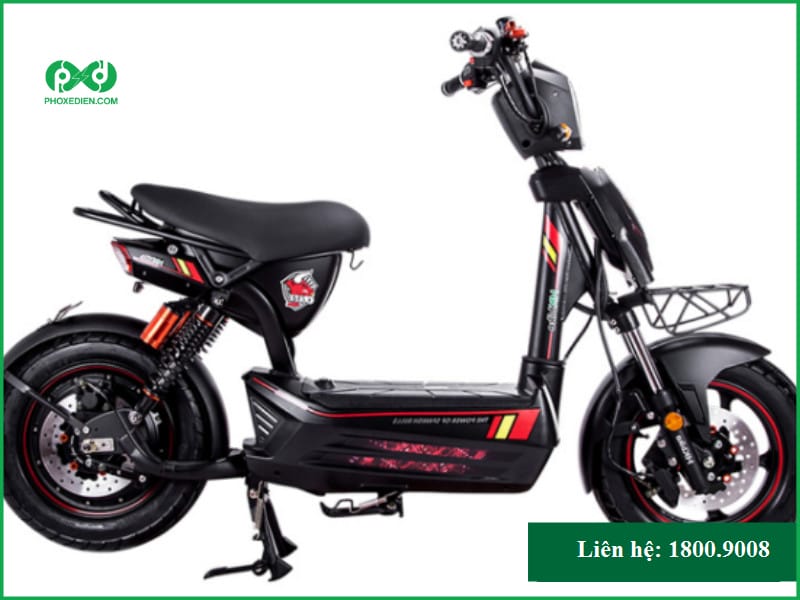 Xe máy điện Pega Crazybull 1 màu đen mạnh mẽ với đèn pha LED