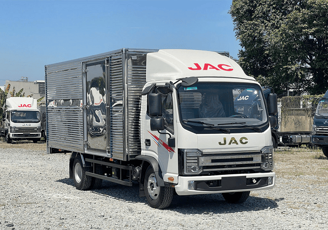 JAC N350 là dòng xe nhiều tiện nghi với giá cực rẻ mà bạn nên sở hữu
