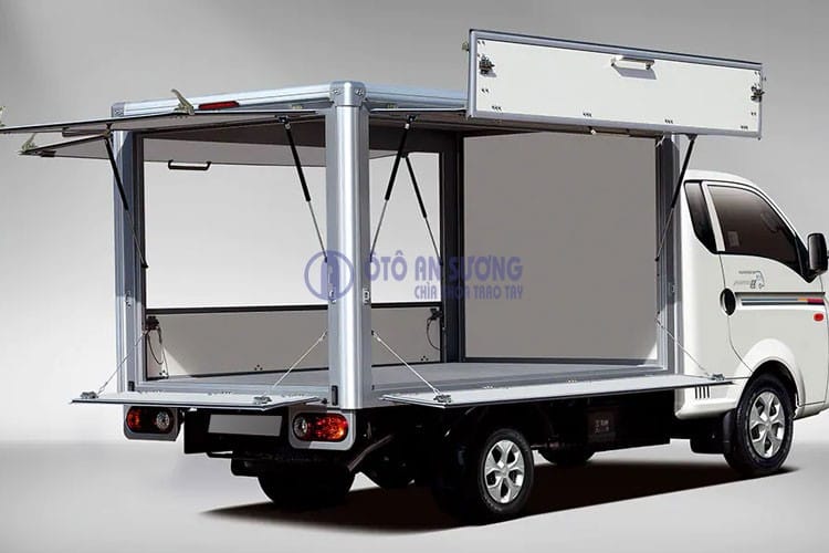 Xe tải bán hàng lưu động Hyundai