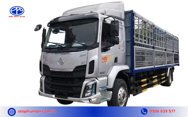 Xe tải Chenglong M3 8.2 tấn với thùng xe rộng rãi và nội thất tiện nghi