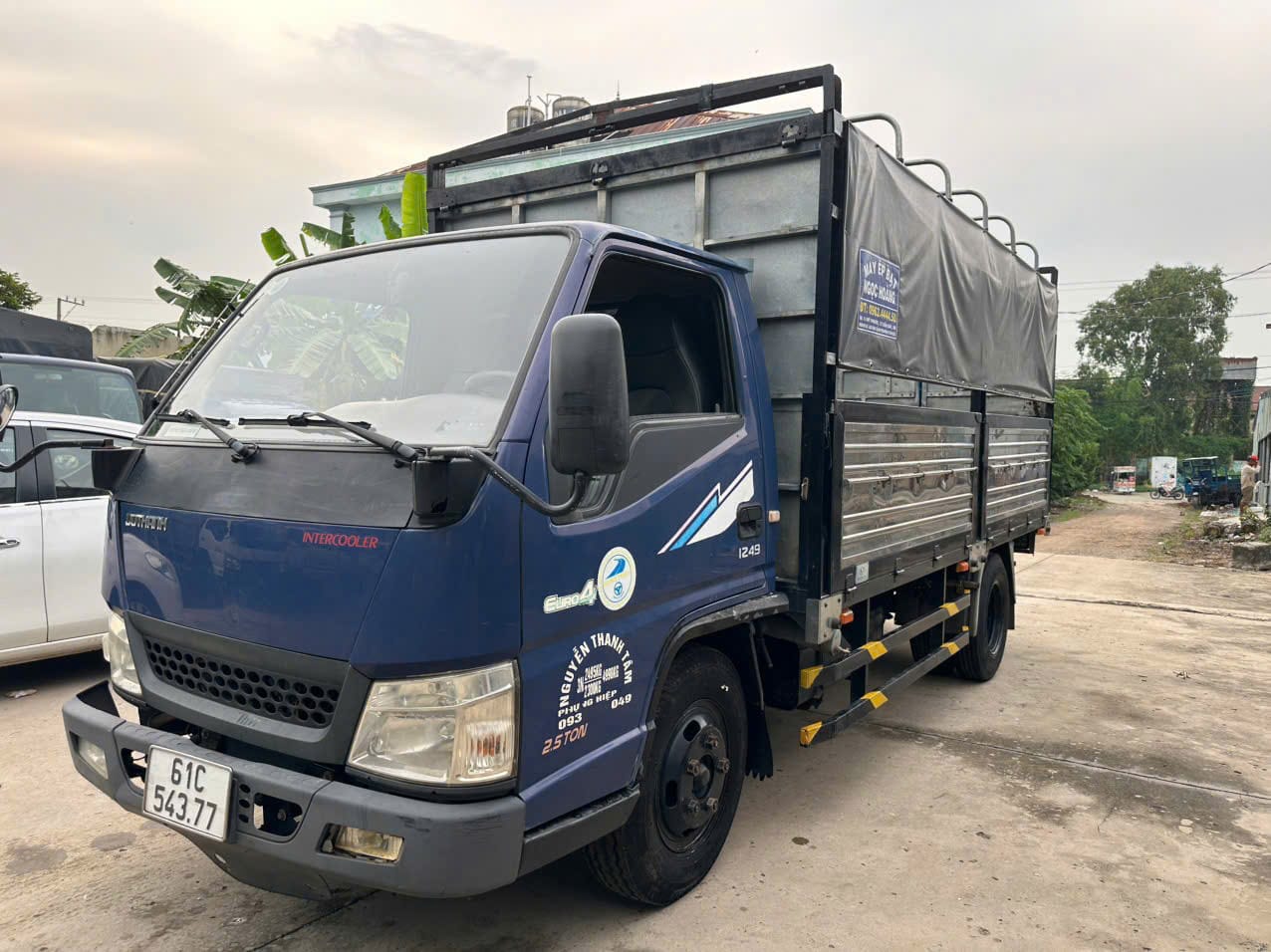 Xe tải Đô Thành IZ49 2.4 tấn cũ mui bạt, phù hợp với tầm giá xe tải cũ giá dưới 150 triệu