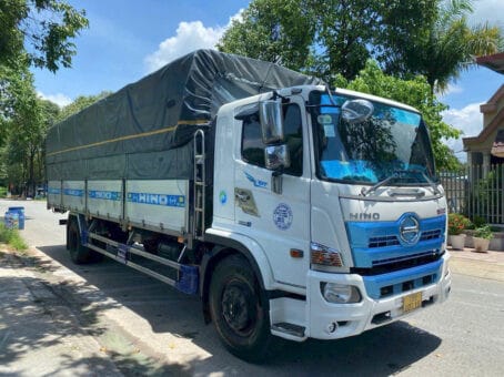 Xe tải Hino cũ tại Cần Thơ vận hành mạnh mẽ