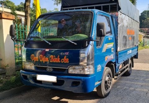 Xe tải Kia K3000 đời 2013 đã qua sử dụng, màu xanh, thùng bạt.