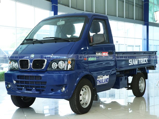 Xe tải Siam Truck màu trắng tải trọng 990kg