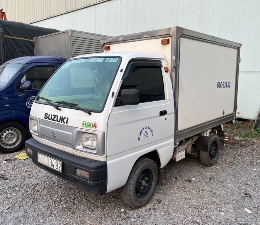 Xe tải Suzuki 500kg thùng kín
