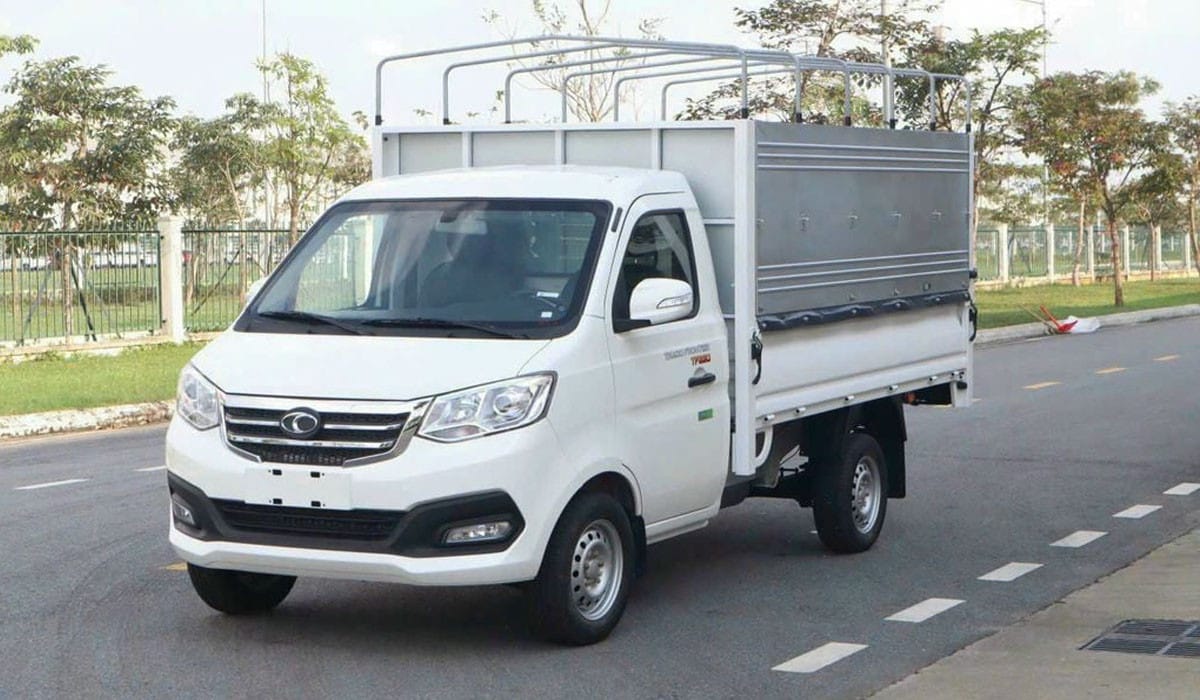 Xe tải Thaco Frontier TF220 thùng mui bạt với kích thước thùng xe tải 1 tấn tối ưu cho đô thị