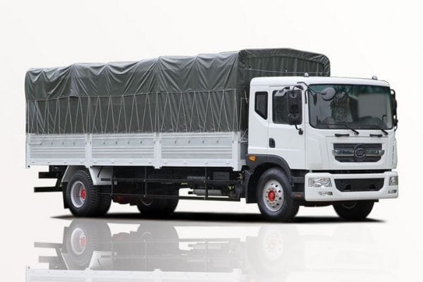 Xe tải Veam 2017 cũ bền bỉ trên đường phố Việt Nam