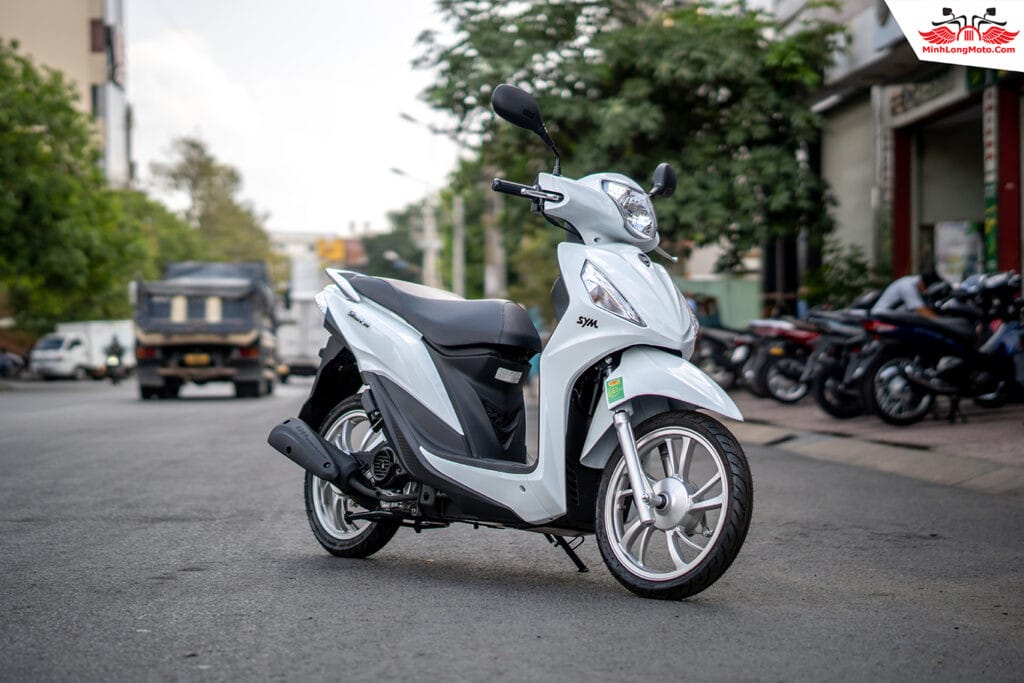 Xe tay ga SYM Shark 50cc với vẻ ngoài hiện đại và cuốn hút