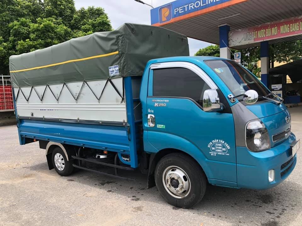 Xe Thaco Kia K250 cũ thùng mui bạt màu xanh