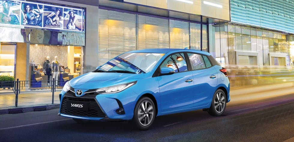 Xe Toyota Yaris hatchback nhỏ gọn, so sánh với các dòng xe SUV