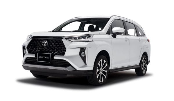 Xe Veloz Cross 2023 màu trắng ngọc trai 089
