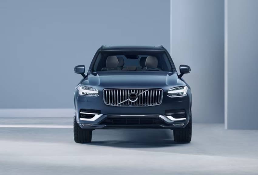 Xe Volvo với công nghệ an toàn hàng đầu, minh chứng cho một trong các hãng xe ô tô nổi tiếng thế giới