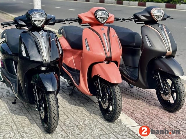 Yamaha Grande 2025 màu xanh ngọc, thiết kế thanh lịch và tiết kiệm nhiên liệu